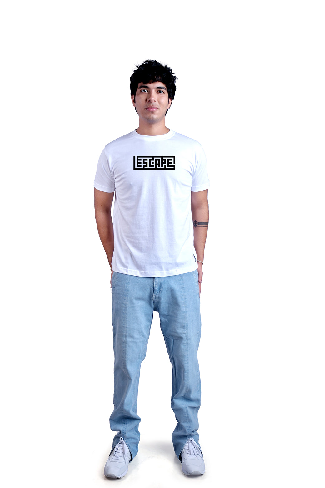 Escape Round Neck Men (White)