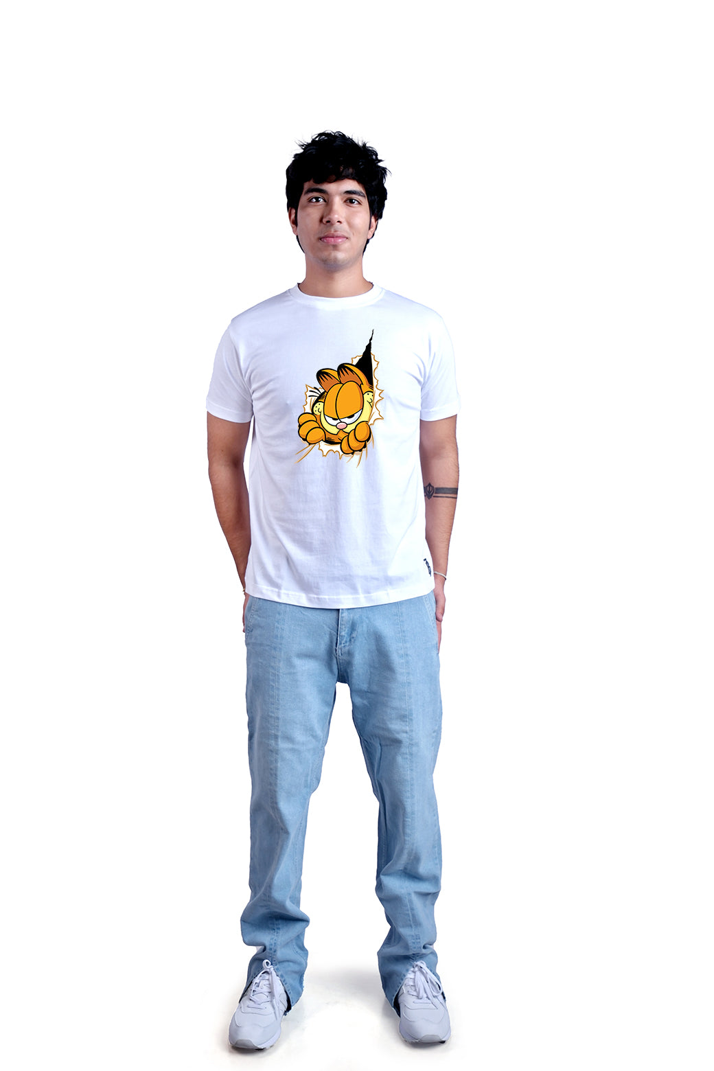 Garfield Round Neck Men (White)