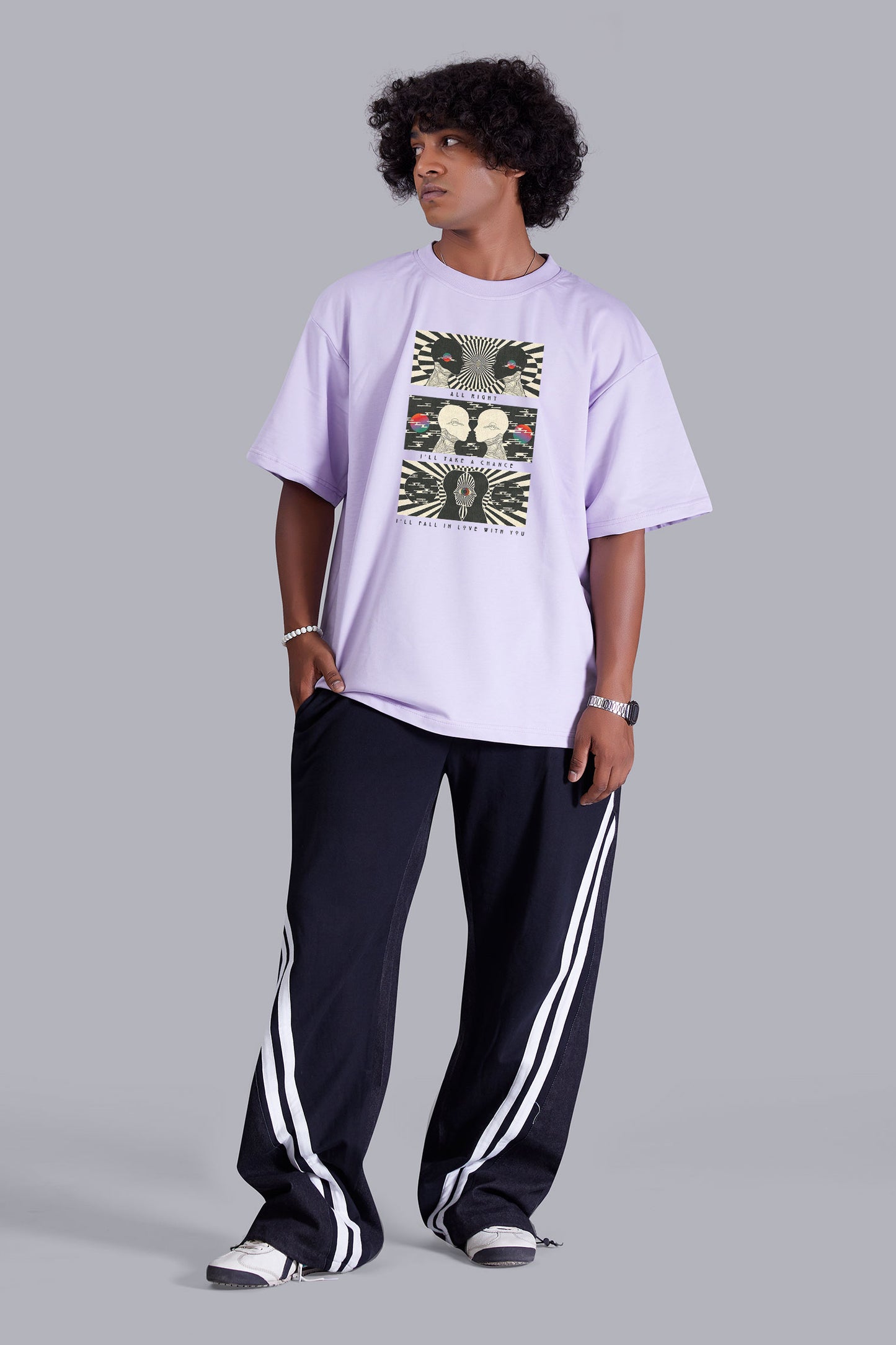 Monochrome Chic oversized T -Shirt (Lavender)