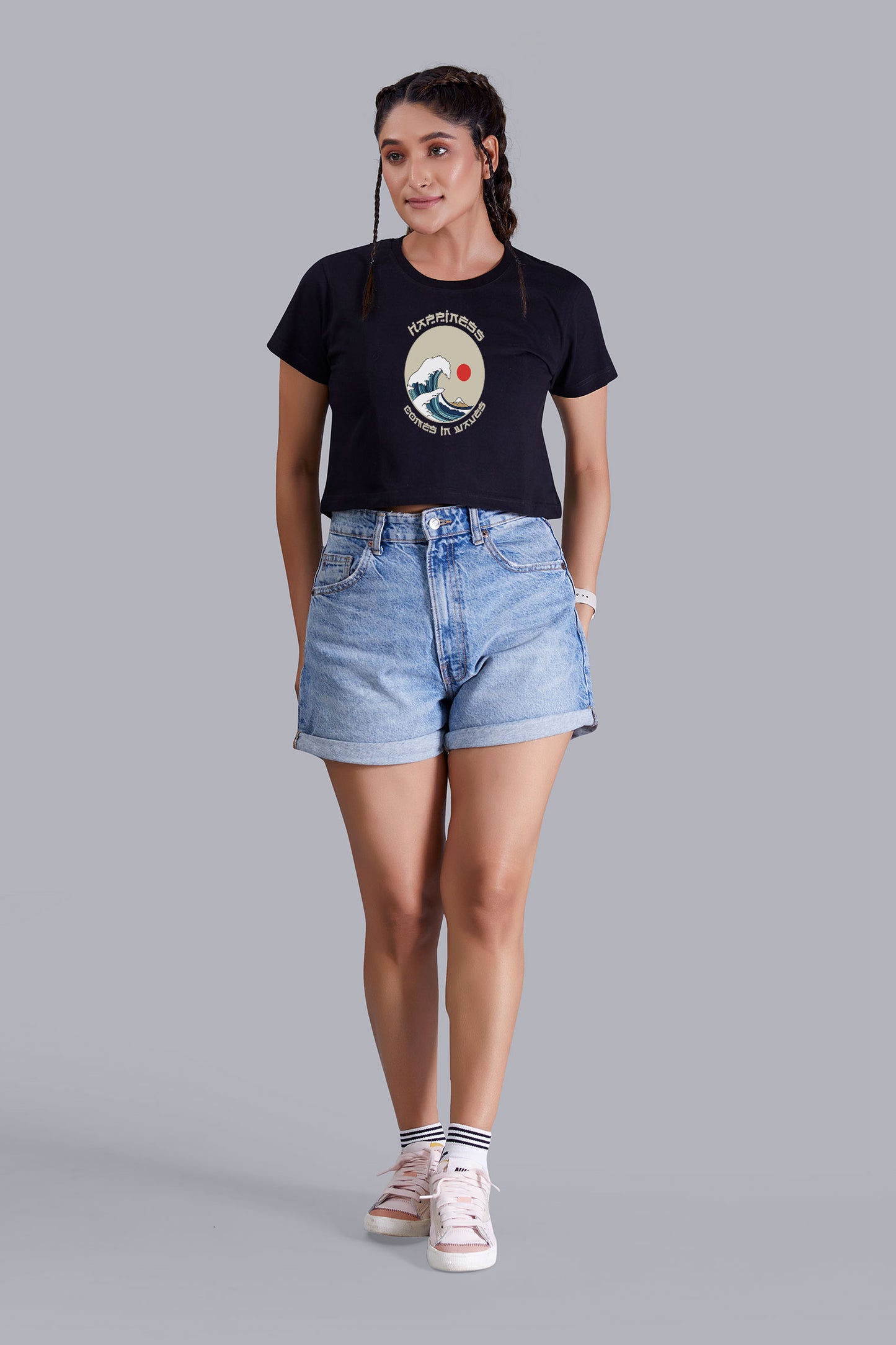 Happiness Sea Wave Black Printed Cropped T shirt